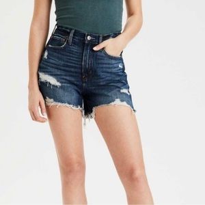NWT American Eagle High Rise 90s Boyfriend Short size 8